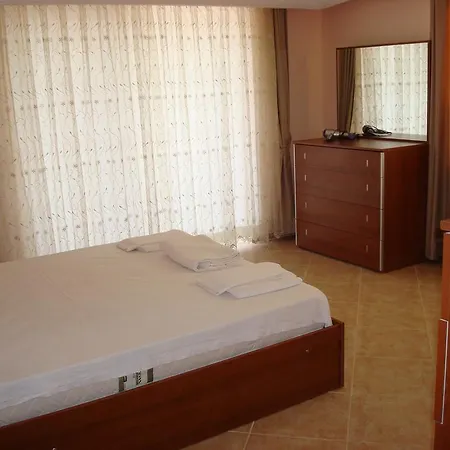 Royal Residences شقة فندقية ديديم