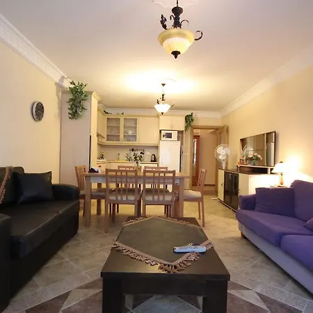 Royal Residences شقة فندقية ديديم