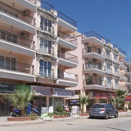 Royal Residences شقة فندقية *